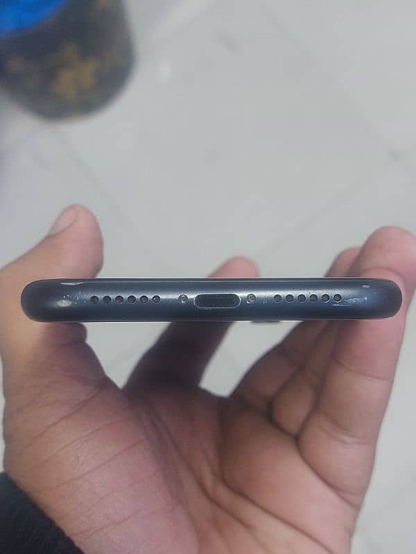 iphone XR PTA 4