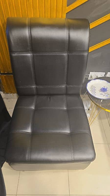 urgent sale office furniture 13