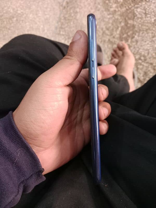 Huawei y7 2018 model 3/32 re-add add urgent sale 2