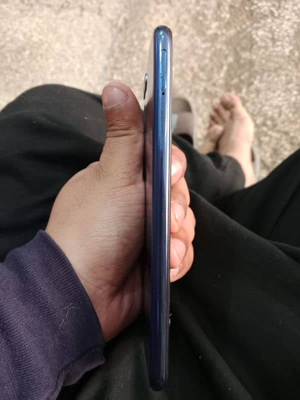 Huawei y7 2018 model 3/32 re-add add urgent sale 3