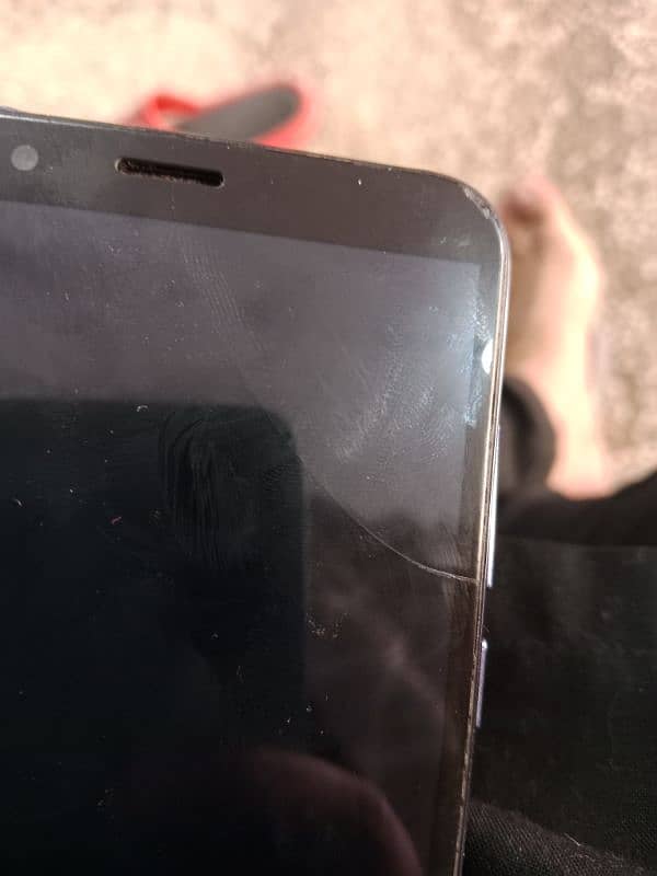 Huawei y7 2018 model 3/32 re-add add urgent sale 7