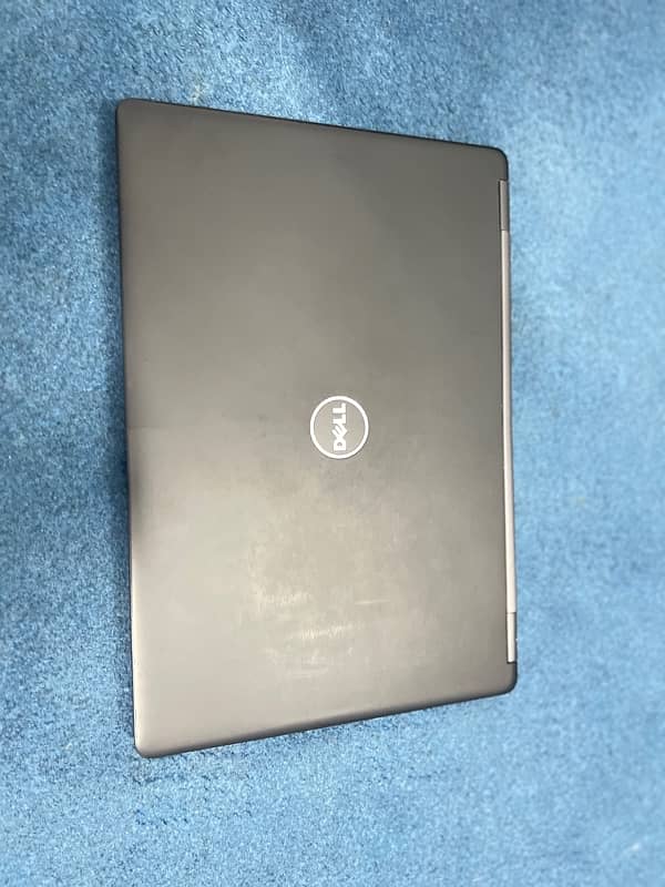 Dell Laptop with Touchscreen i5 6th Gen 0