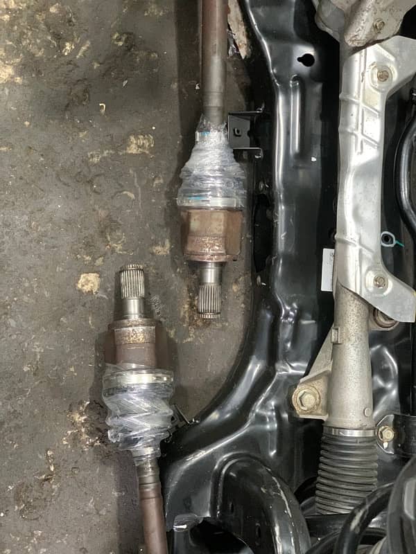 Japanese suspension car parts availble Honda,Hyundai,Toyota,KIA,Suzuki 4