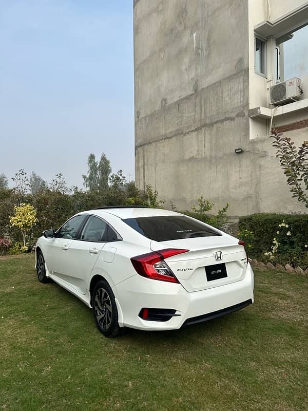 Honda Civic Oriel 2018 2