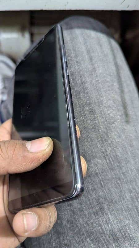 mate 10 pro panal chnge baki ok hai panal 0