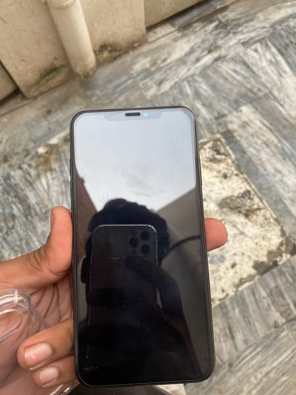 Iphone xsmax PTA approved 1