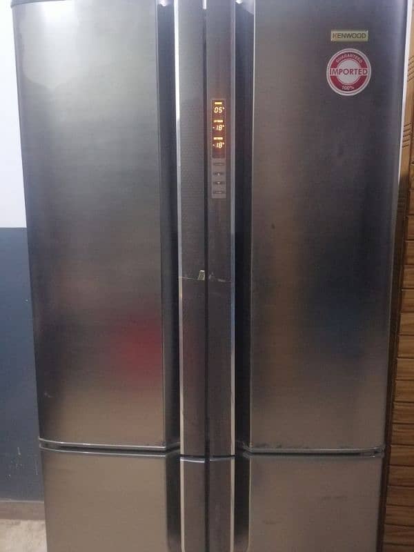 Double door fridge and frezer 1