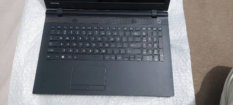 Toshiba core i5 5th generation 11