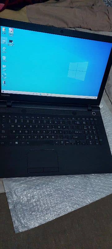 Toshiba core i5 5th generation 14