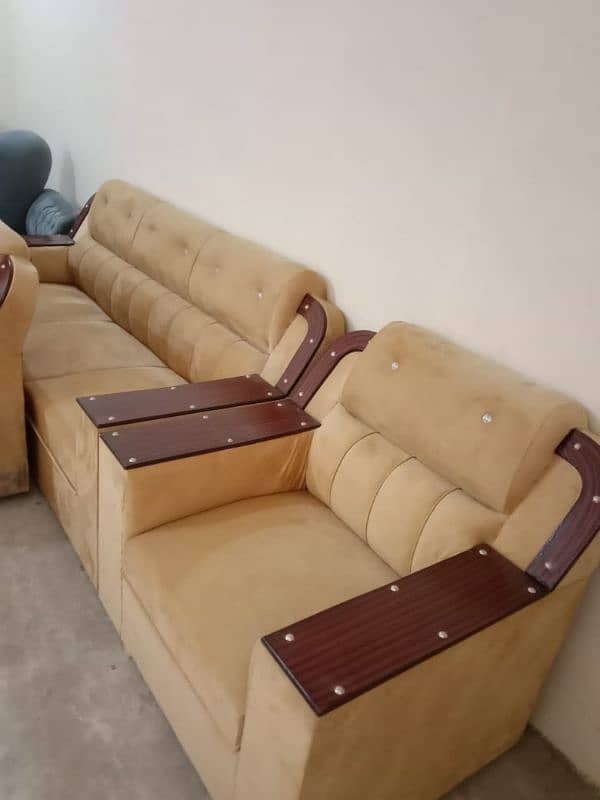 sofa set 12000 par seat L sheep  ( one tow thre) 4