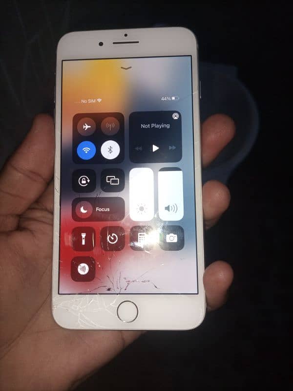 iphone 7 plus non pta urgent sale condition 10.10 just first glas brak 6