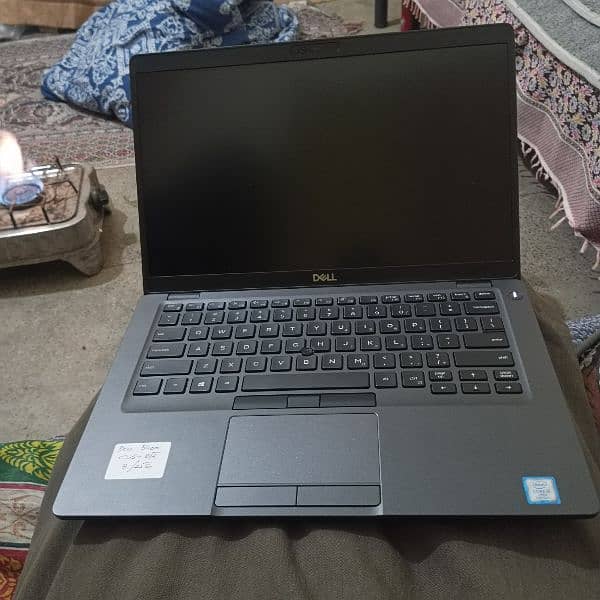 Dell 5400 i5 8th gen 0