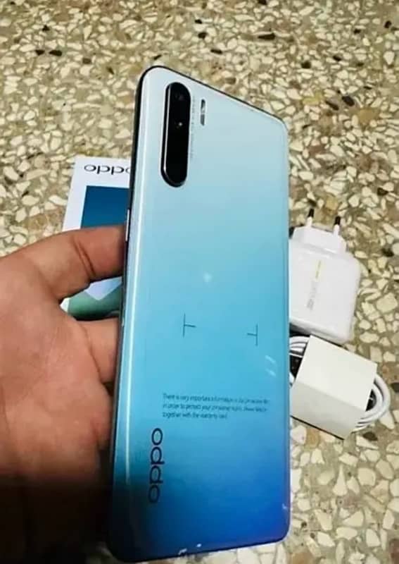 Oppo F15 8/256 1