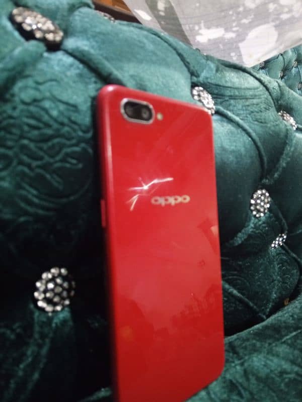 oppo A3 condition 10/10 3 gb ram 32 gb memory price 14000 03260080354 0