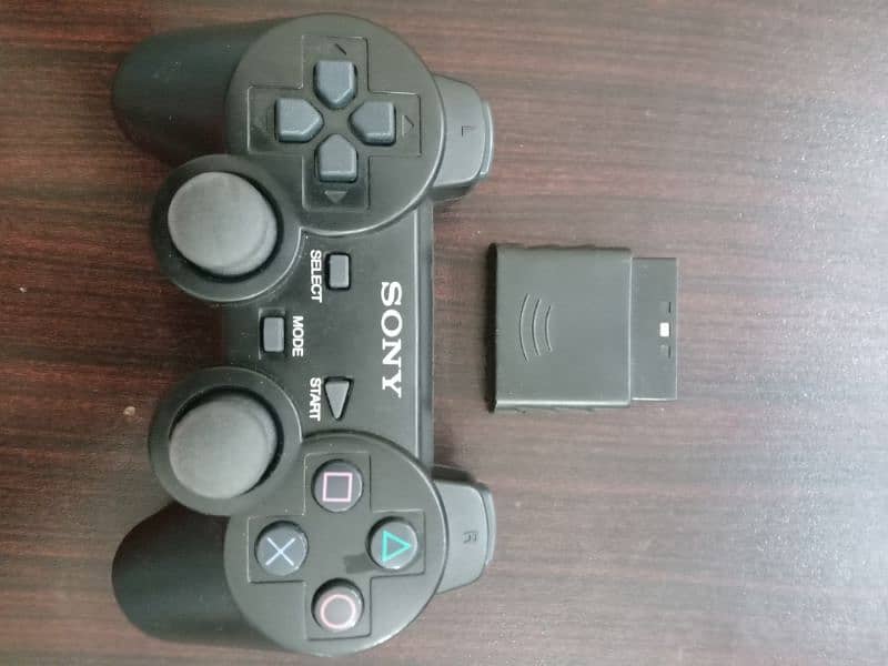 Play station 2 wireless controller 0