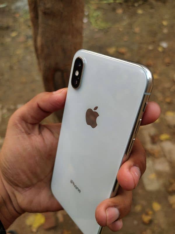 I Phone Xs 64gb Jv Face id Off hai Condition 10 by 10 E Sim Time Parda 1