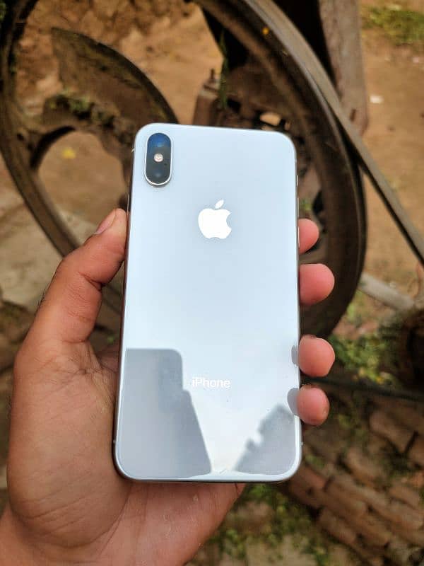 I Phone Xs 64gb Jv Face id Off hai Condition 10 by 10 E Sim Time Parda 5