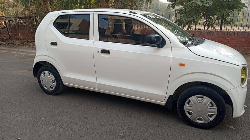 Suzuki Alto 2023. Total genuine. 3