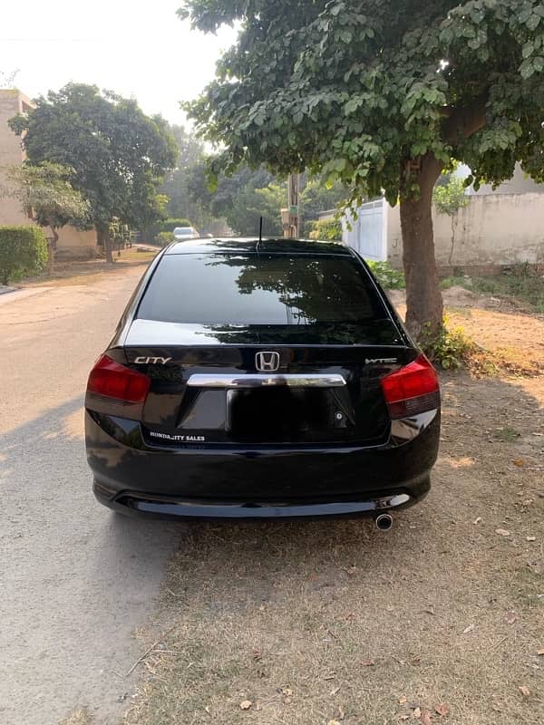 Honda City IVTEC 2010 3