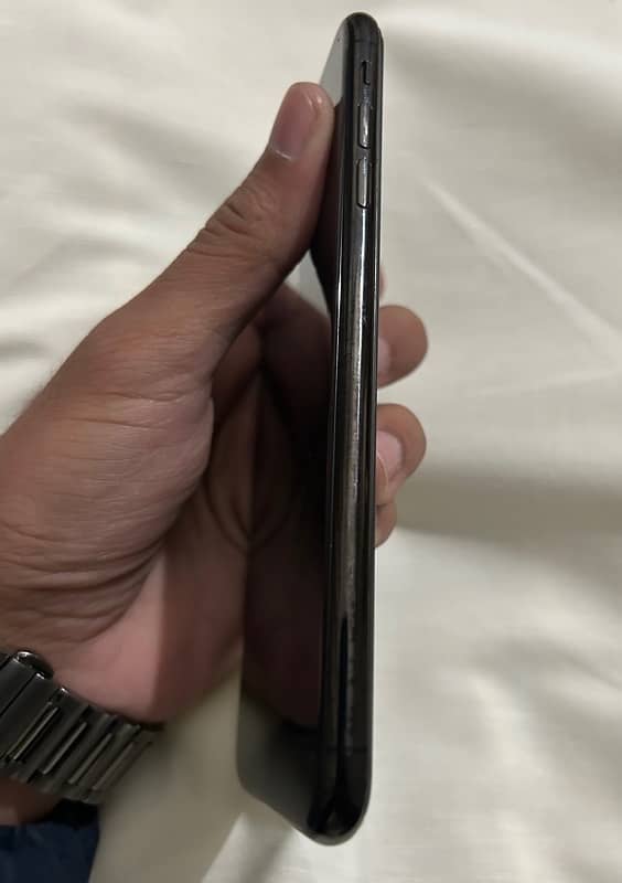 IPHONE XS MAX PTA APPROVED 5