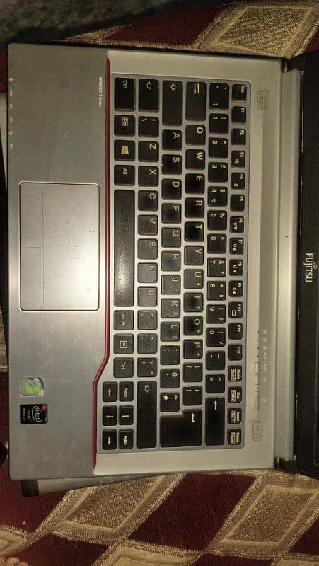 lot laptop available at low price 0