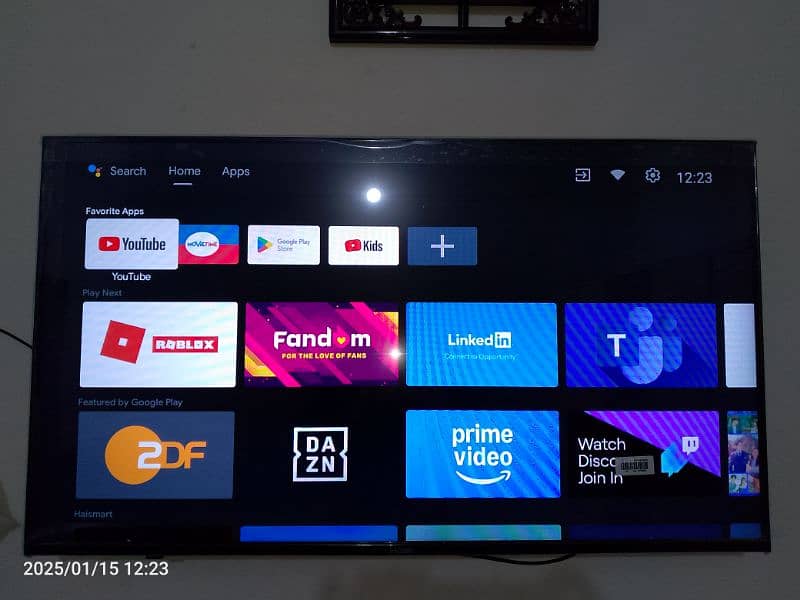 Haier 40K800FX 40” Frameless Smart GoogleTV 2