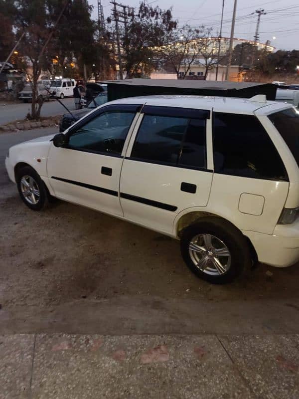 Suzuki Cultus VXL 2004 5