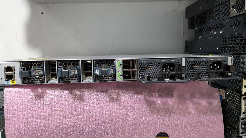 Cisco 3850x 24port all 10g SFP 4