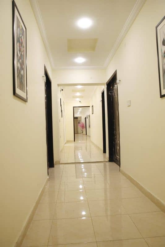 Gulberg Royal Fort Executive Hotel Daily Monthly basis Rent 3