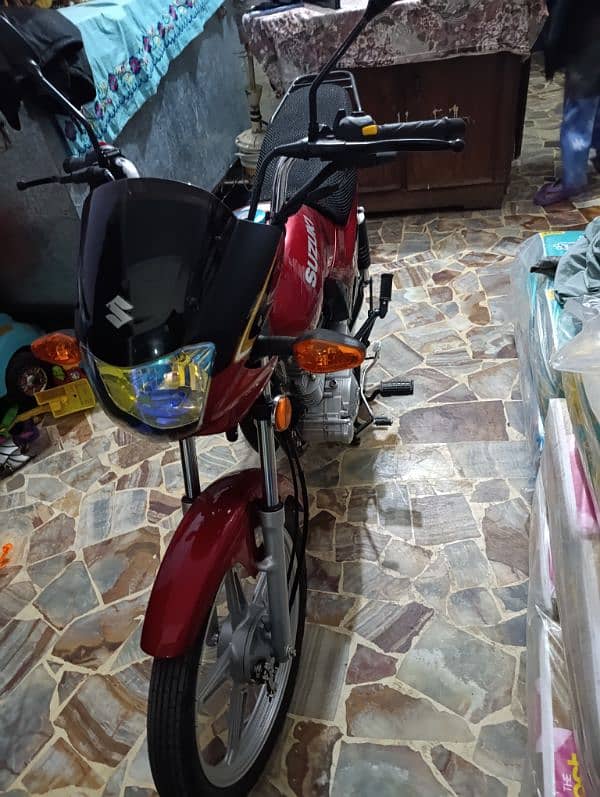 suzuki gd110s 10/10 red colo 3