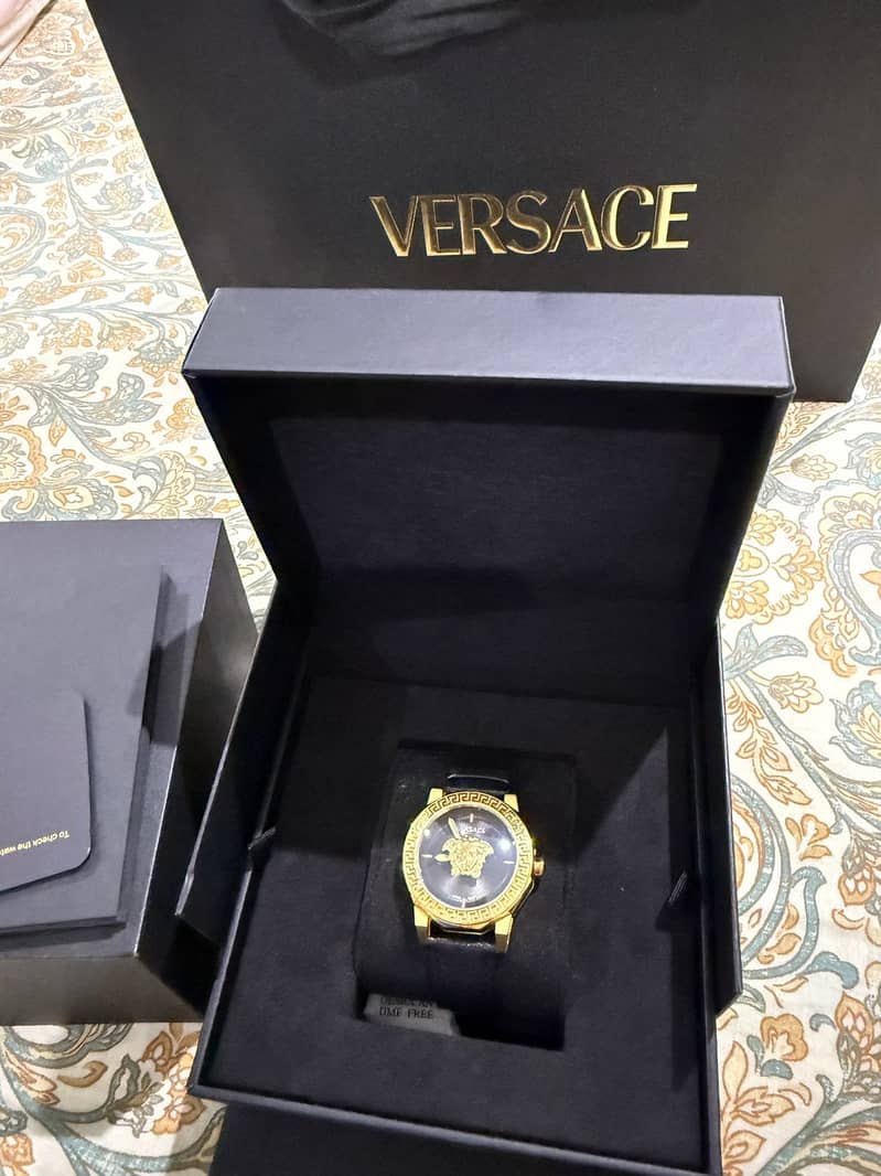 Versace Medusa Deco 2