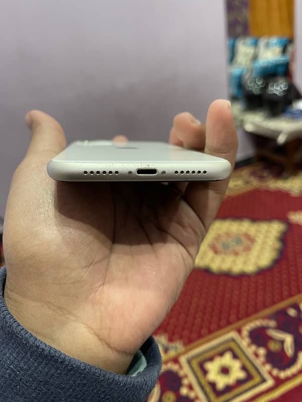 IPhone 11 64 gb 1