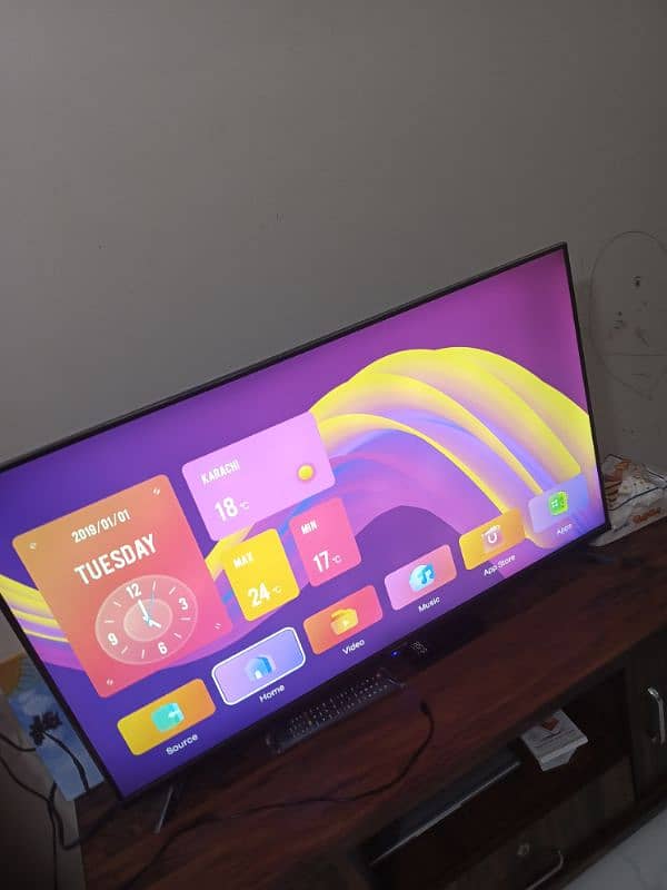 Samsung led tv border less 48 inch smart full hd Malaysian no box 2