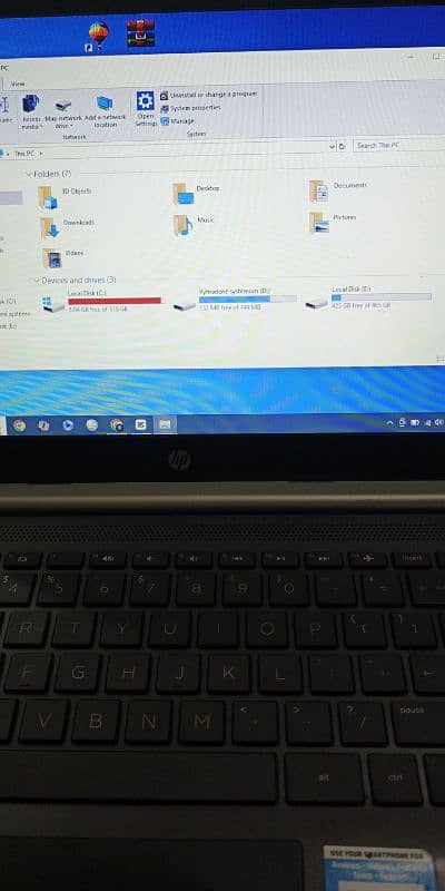 HP 14Core  i3 7th gen 512gb ssd 4gb ram 1