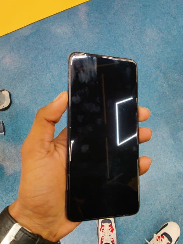 OnePlus 9 lush condition 12/256 2