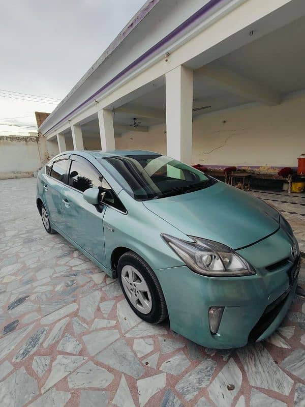 Toyota Prius 2012 14