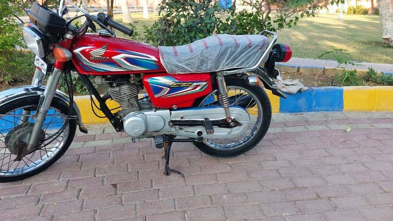 Honda cg 125 model 2022 registration 2023 karachi number 3