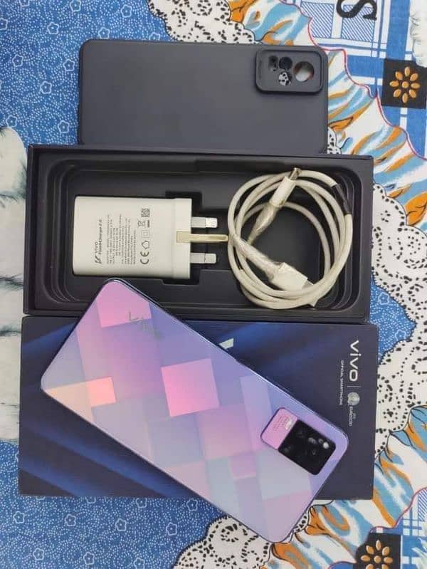 vivo v21e 8/128 GB 03404452657 my Whatsapp number 1