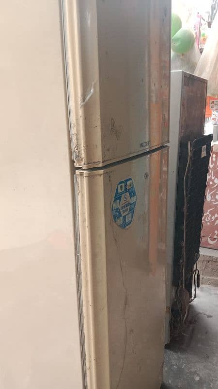 Pel fridge very good condition 0