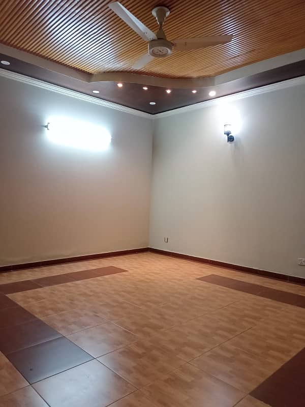 1 KANAL HOUSE FOR RENT IN P. C. S. I. R PHASE 2 7