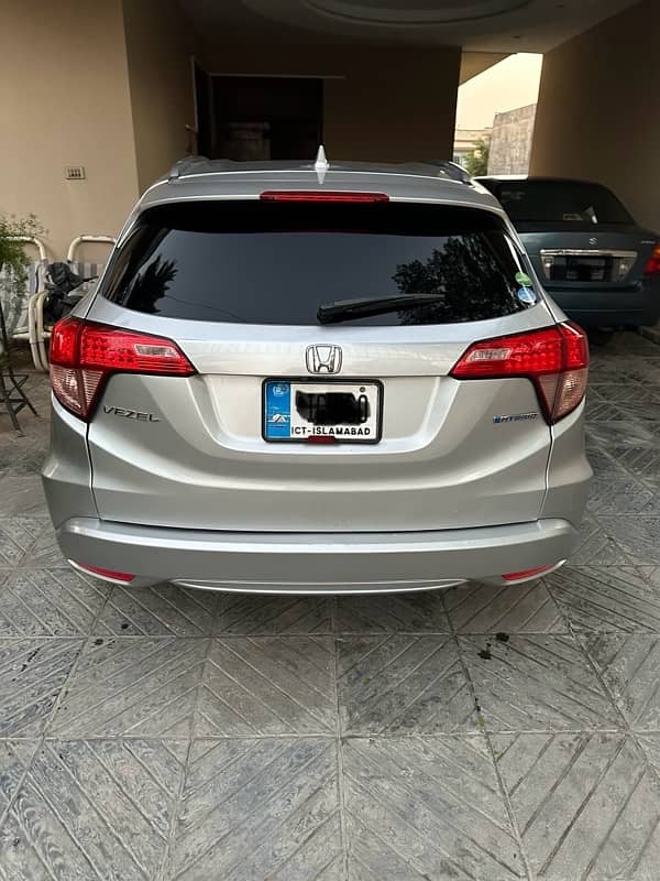 Honda Vezel 2014 1