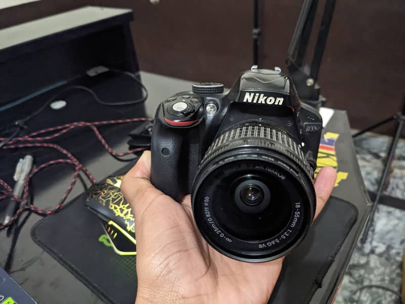 Nikon D3300 DSLR Origianl Camera 0