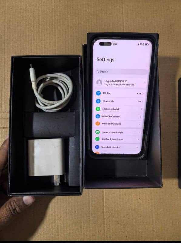 honor magic 5 pro non PTA  16gb rom 512gb ram with complete box 7