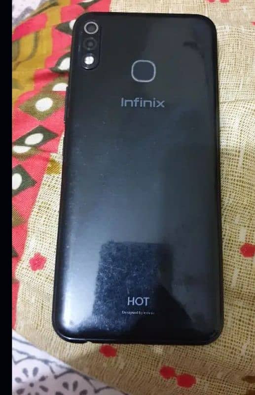 Infinix hot 8 lite 2GB ram 32GB room all okay 2