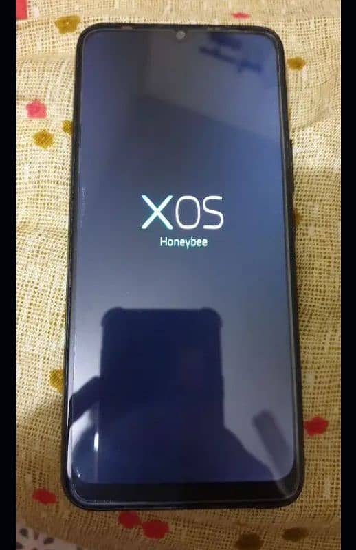 Infinix hot 8 lite 2GB ram 32GB room all okay 3