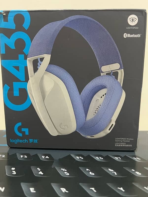 g435 logitech wireless gaming headphone 1