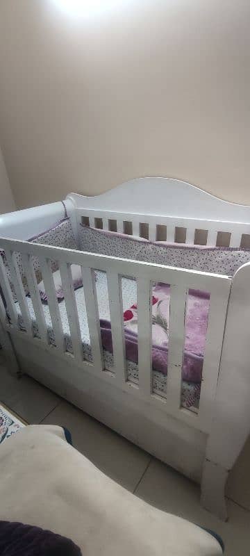 Wooden baby cot 3