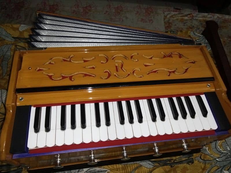 for sale new harmonium 7bellow 4