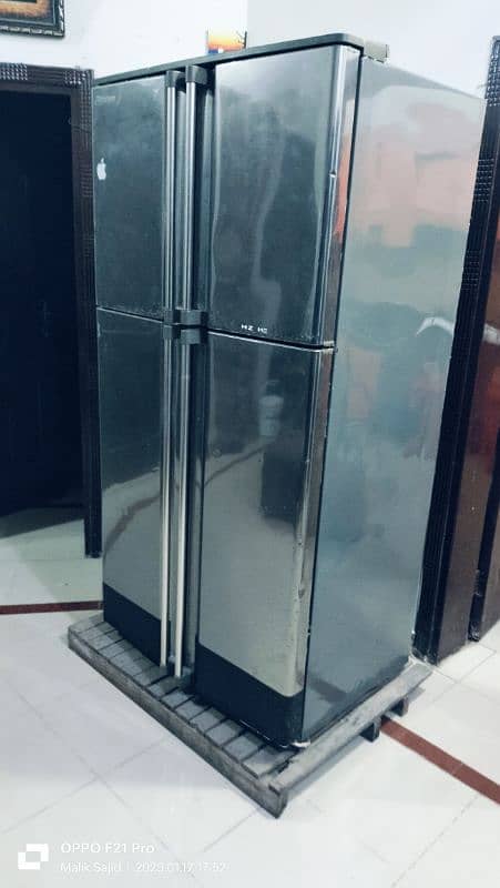 Dawlance Fridge Double Door DFD-900 1