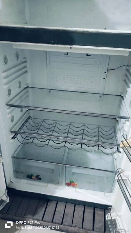 Dawlance Fridge Double Door DFD-900 5